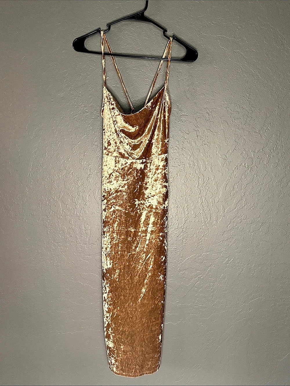 Forever 21 Velvet Maxi Dress in Brown Size Small NWT